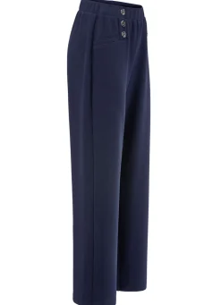 Hose mit dekorativen Zierknöpfen