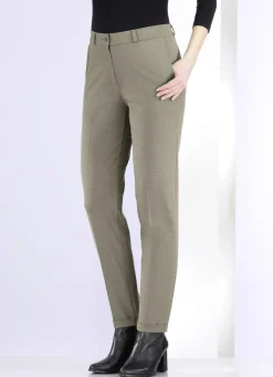 Hose mit rückwärtigem Dehnbundeinsatz