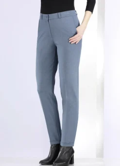 Hose mit rückwärtigem Dehnbundeinsatz