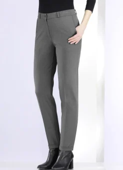 Hose mit rückwärtigem Dehnbundeinsatz