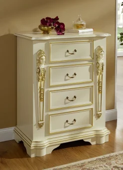Italienische Kommodenserie mit reich verzierten Fronten