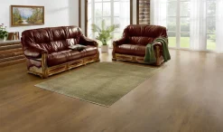 Italienische Polstermöbel mit Bezug aus echtem Leder