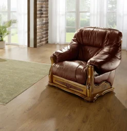 Italienische Polstermöbel mit Bezug aus echtem Leder