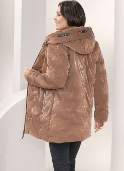 Jacke in topmodischer Lackoptik