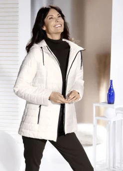 Jacke mit fester Kapuze