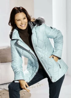 Jacke mit figurfreundlicher Längssteppung seitlich