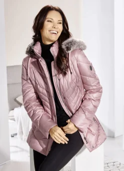 Jacke mit Reißverschluss an den Seitenschlitzen