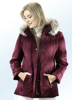 Jacke mit Reißverschluss unter der Druckerleiste