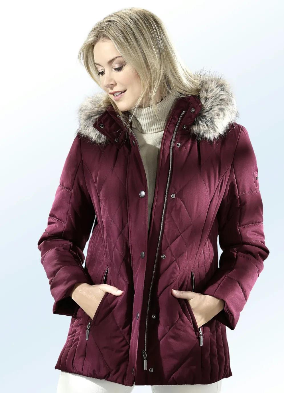 Jacke mit Reißverschluss unter der Druckerleiste