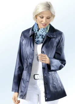 Jacke mit Reißverschluss unter der Knopfleiste