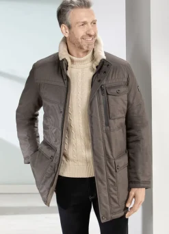 Jacke von „Gate One“