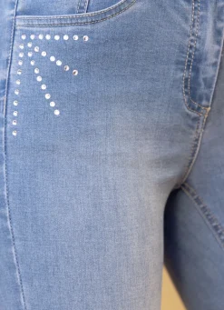 Jeans mit extravaganter Strasszier