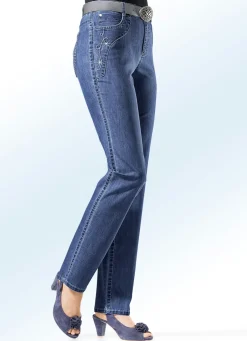 Jeans mit weiterem Bundumfang