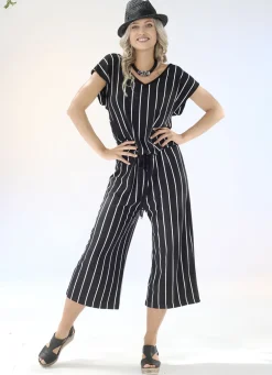 Jumpsuit mit Streifendessin allover