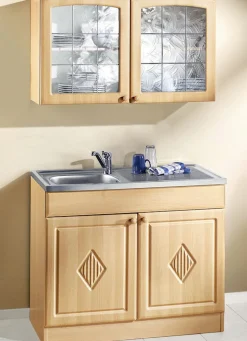 Küchenprogramm mit profilierter Front