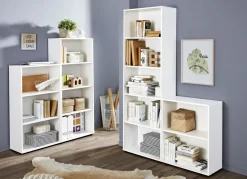 Klassische Regal-Serie mit Kunststofffüßen