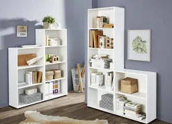 Klassische Regal-Serie mit Kunststofffüßen