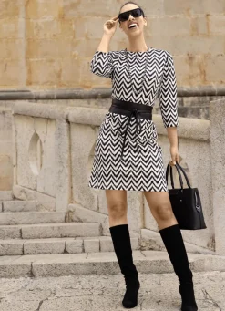 Kleid in Schlupfform