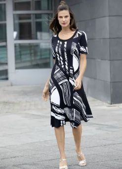 Kleid in Schlupfform