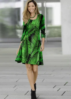Kleid mit Palmenblatt-Motiv
