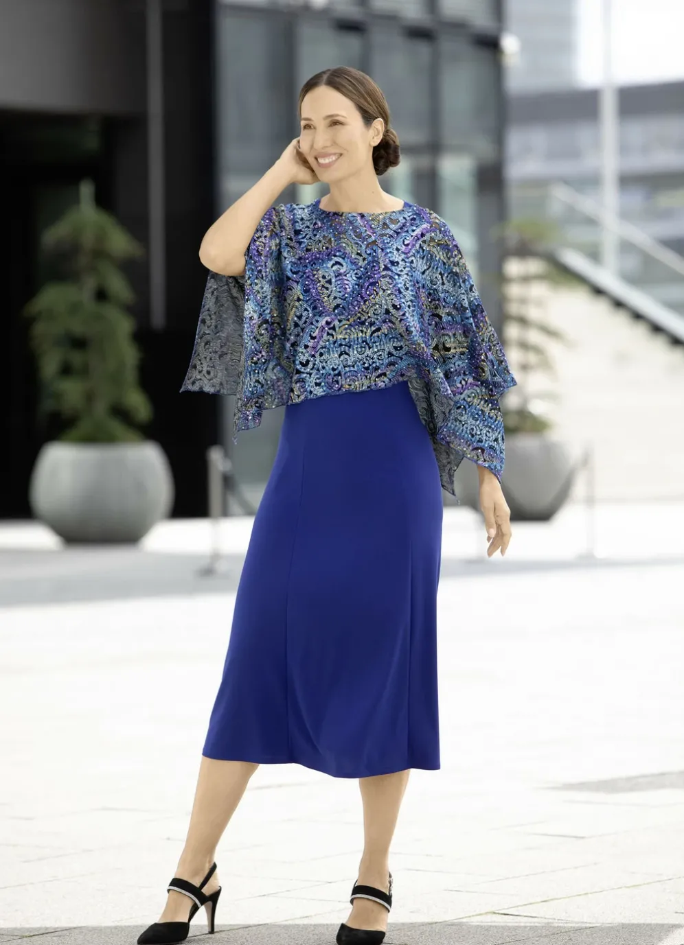 Kleid, 2-tlg. mit abnehmbarem Ponchoüberwurf