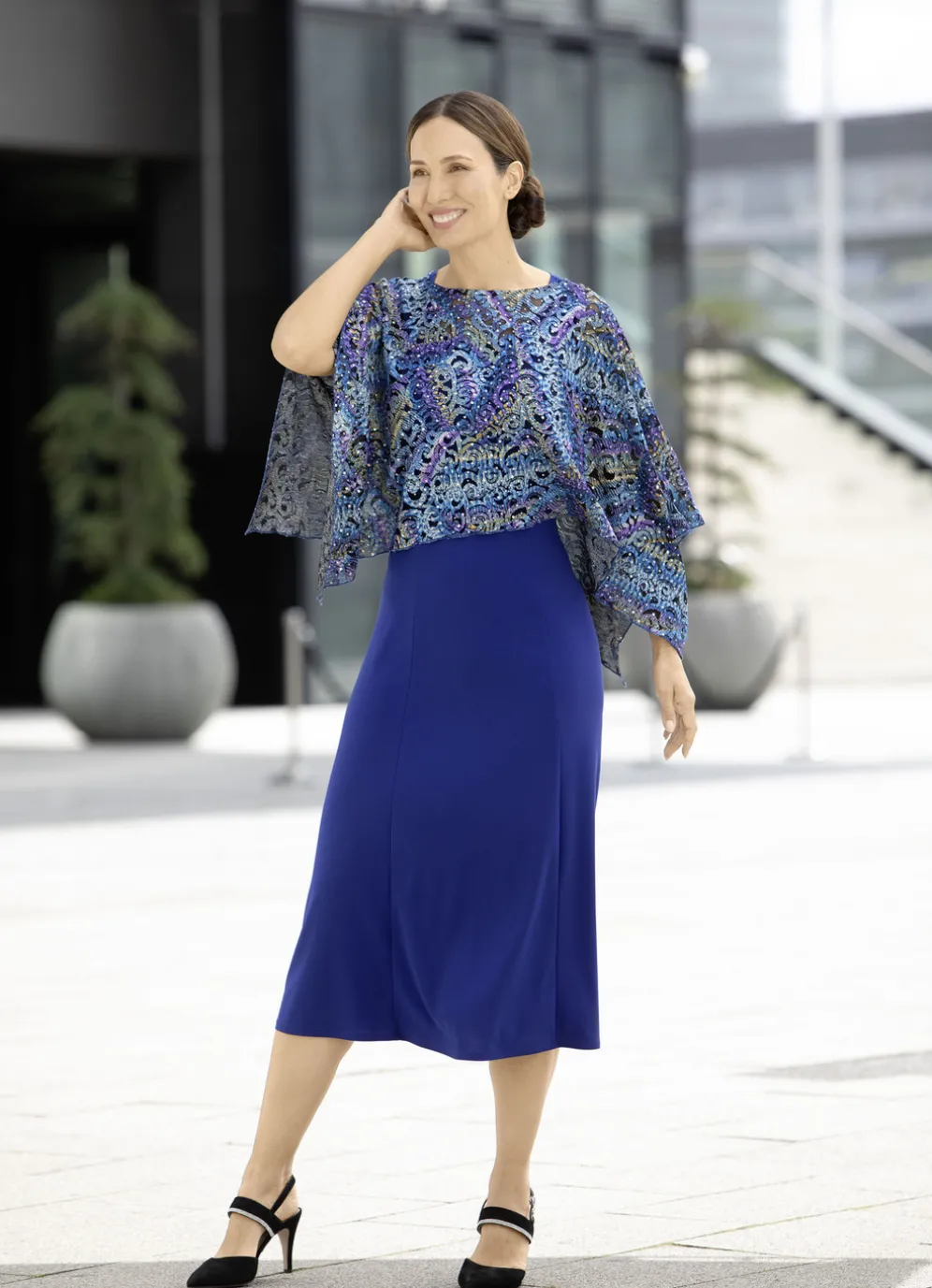 Kleid, 2-tlg. mit abnehmbarem Ponchoüberwurf