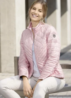 Kurzjacke mit seitlich figurgünstiger Längssteppung