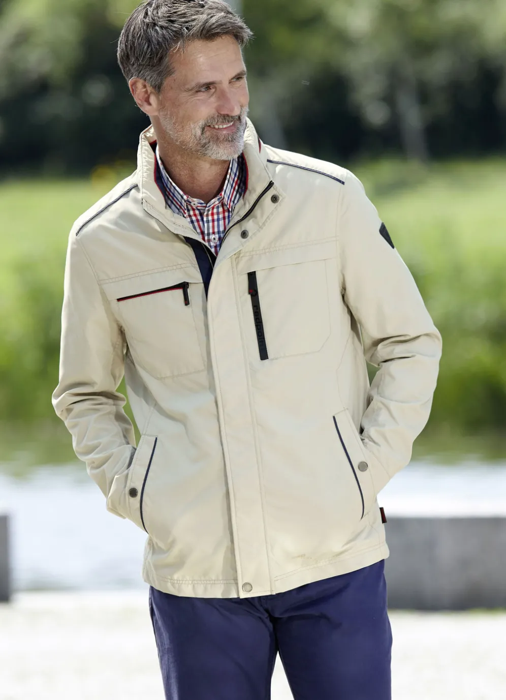 Kurzjacke von „Redpoint“