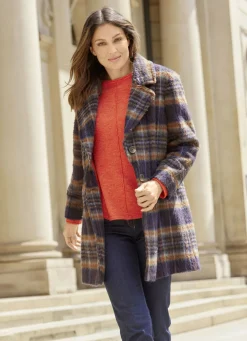 Kurzmantel im Karo-Dessin