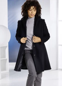 Kurzmantel in Swingerform