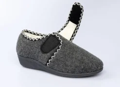 Kuschelige Hausschuhe mit flauschigem Innenfutter