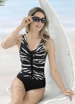 Laurina Badeanzug mit gerafftem Vorderteil und Halbkorsage