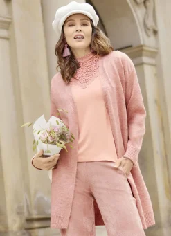 Long-Strickjacke mit eingesetzten Taschen