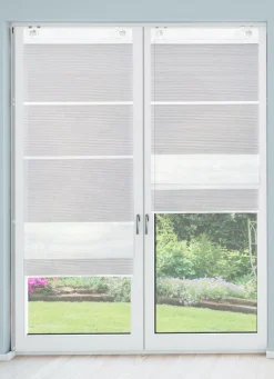 Luftig-leichtes und superpraktisches Magnetrollo