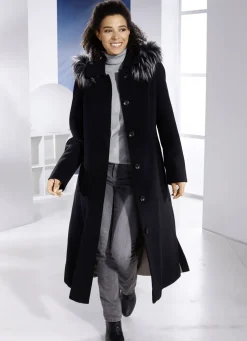 Mantel mit abnehmbarer Kapuze