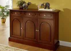 Möbelserie mit typisch italienischem Flair