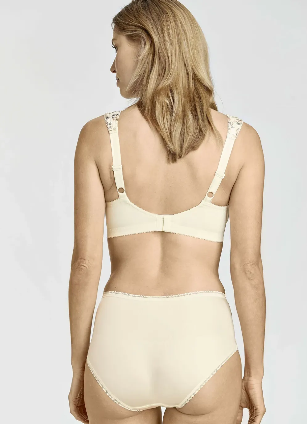 Miss Mary BH mit farbharmonischem Floraldessin