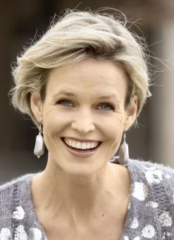 Ohrringe mit mattem Finish