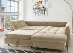 Polsterecke mit Dekokissen