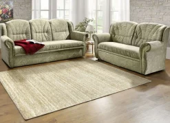 Polstermöbel mit angenehmem Mikrovelours-Bezug