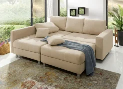 Polstermöbel mit Hocker und Kissen