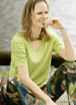 Pulli mit Raffung an den Ärmeln