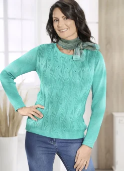 Pullover mit streckendem Zöpfchenmuster