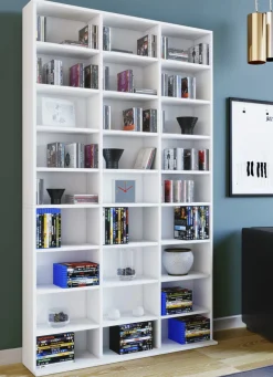 Regal aus Holzstruktur-Nachbildung