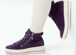 Remonte Bootie mit funkelnder Zierkette an der Schnürung