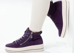 Remonte Bootie mit funkelnder Zierkette an der Schnürung