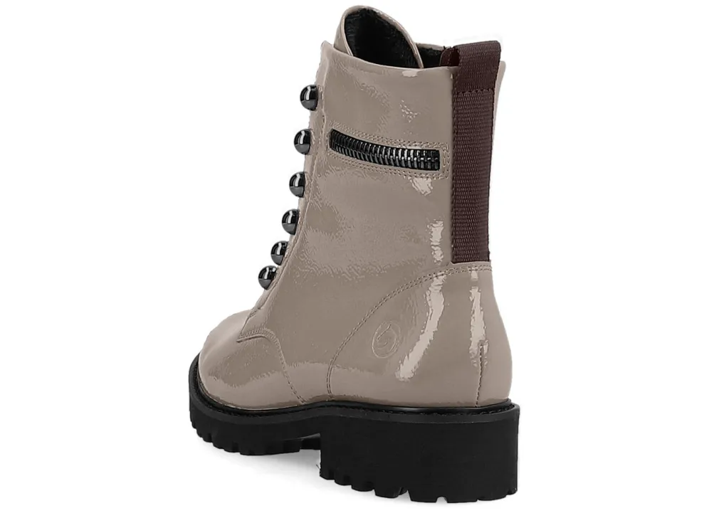 Remonte Stiefelette mit trendigen Zierketten in Schnür-Optik