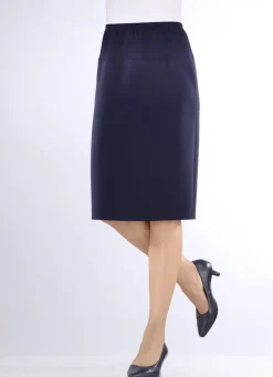 Rock in gerader Schnittführung