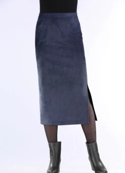 Rock in gerader Schnittführung