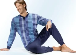 Schlafanzug mit Knopfleiste, Karodessin und Bündchen